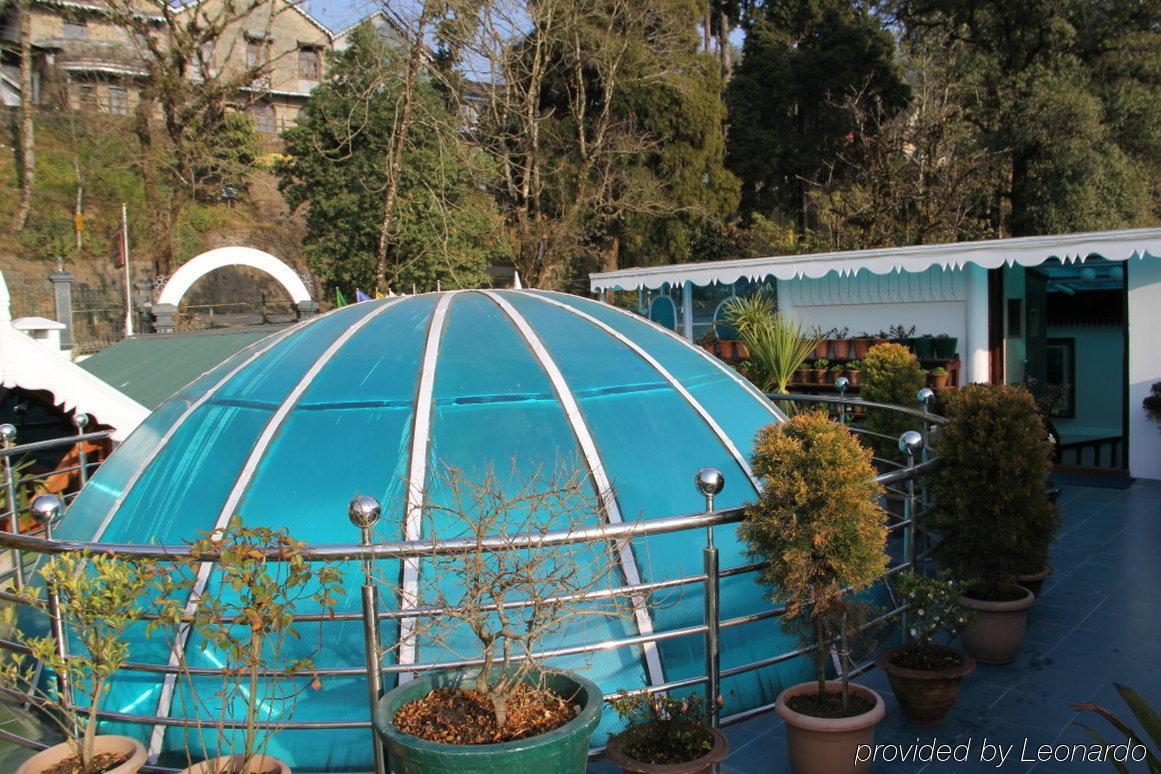 R.J.Resorts Darjeeling  Luaran gambar