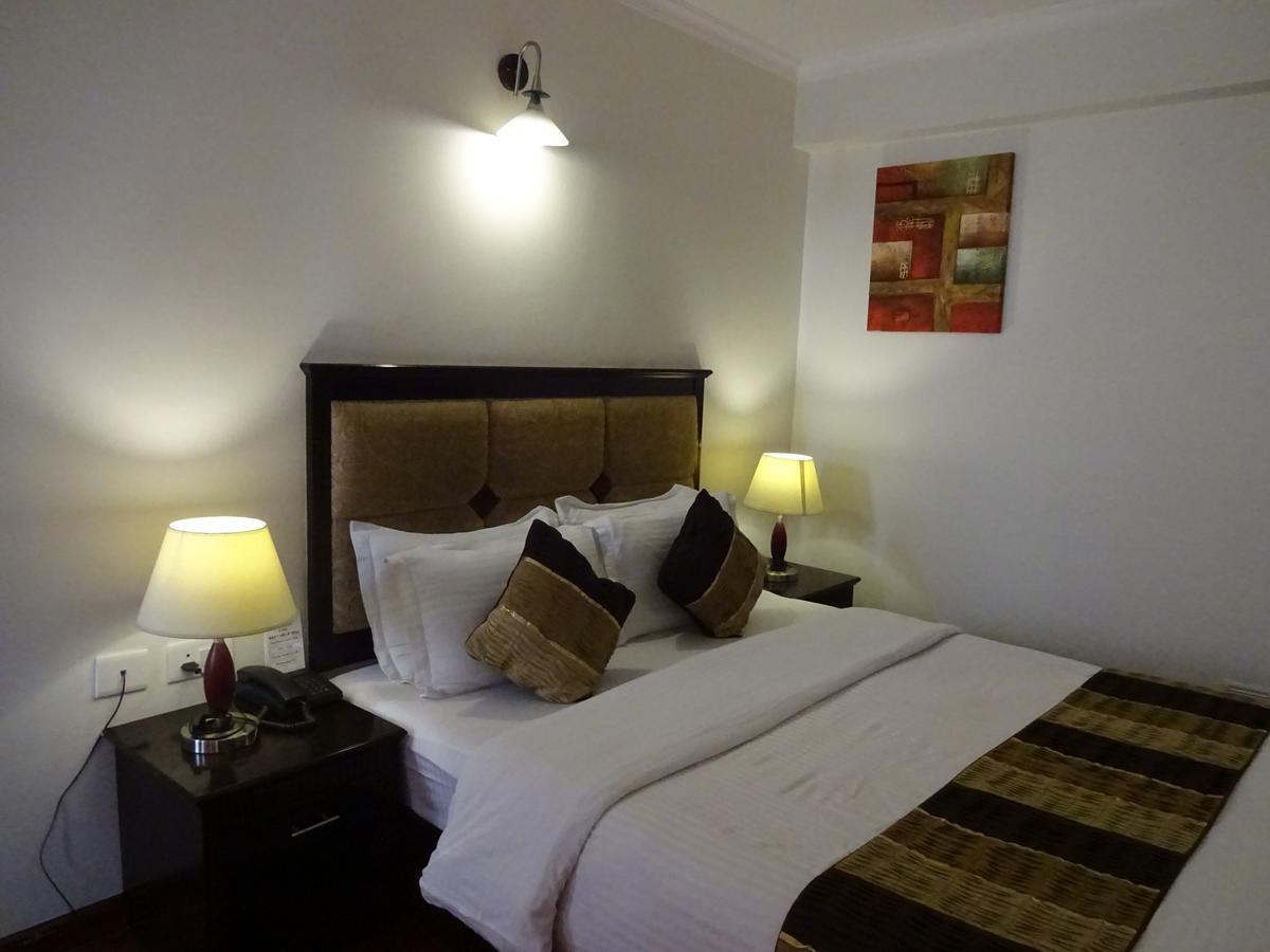 R.J.Resorts Darjeeling  Luaran gambar